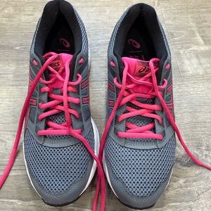 ASICS Women's Charcoal and Fuchsia Athletic Shoes Size 10